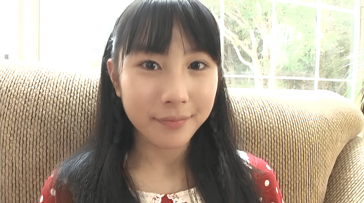 新原里彩