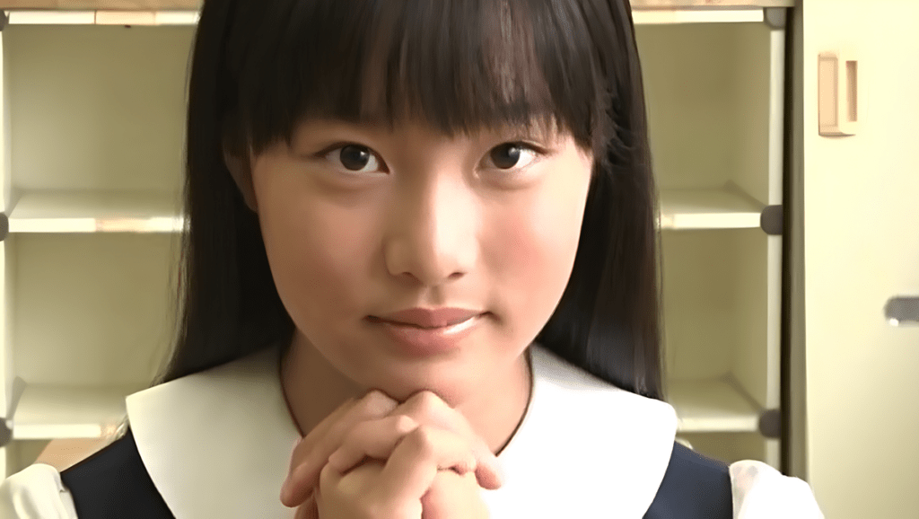 岡本桃佳（高丘桜子）